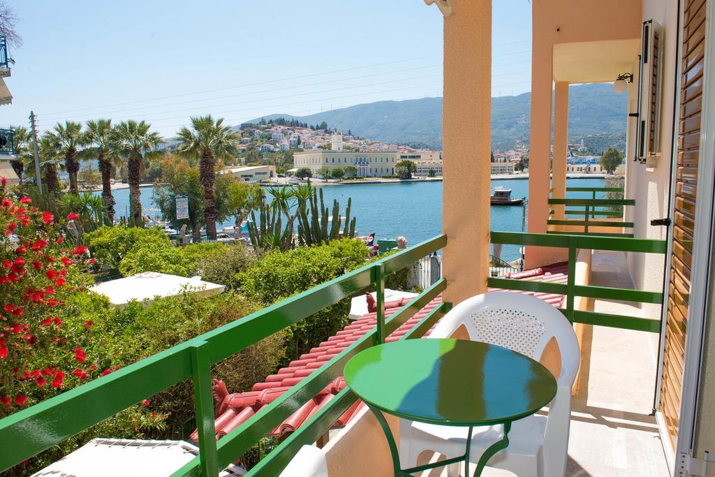 Matrona Apartments Poros Town Exterior foto
