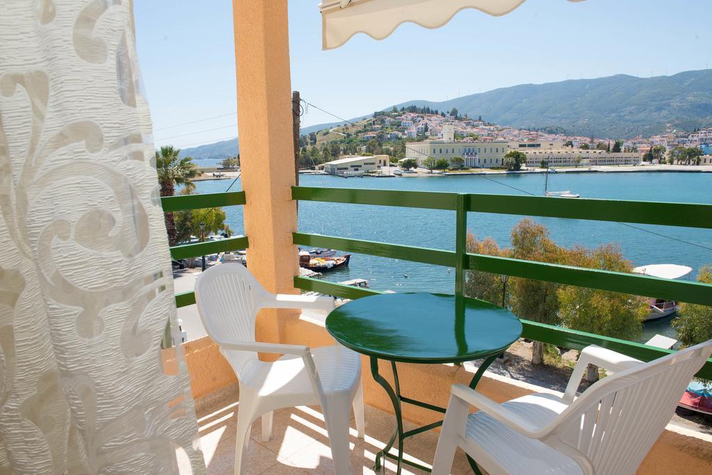 Matrona Apartments Poros Town Exterior foto